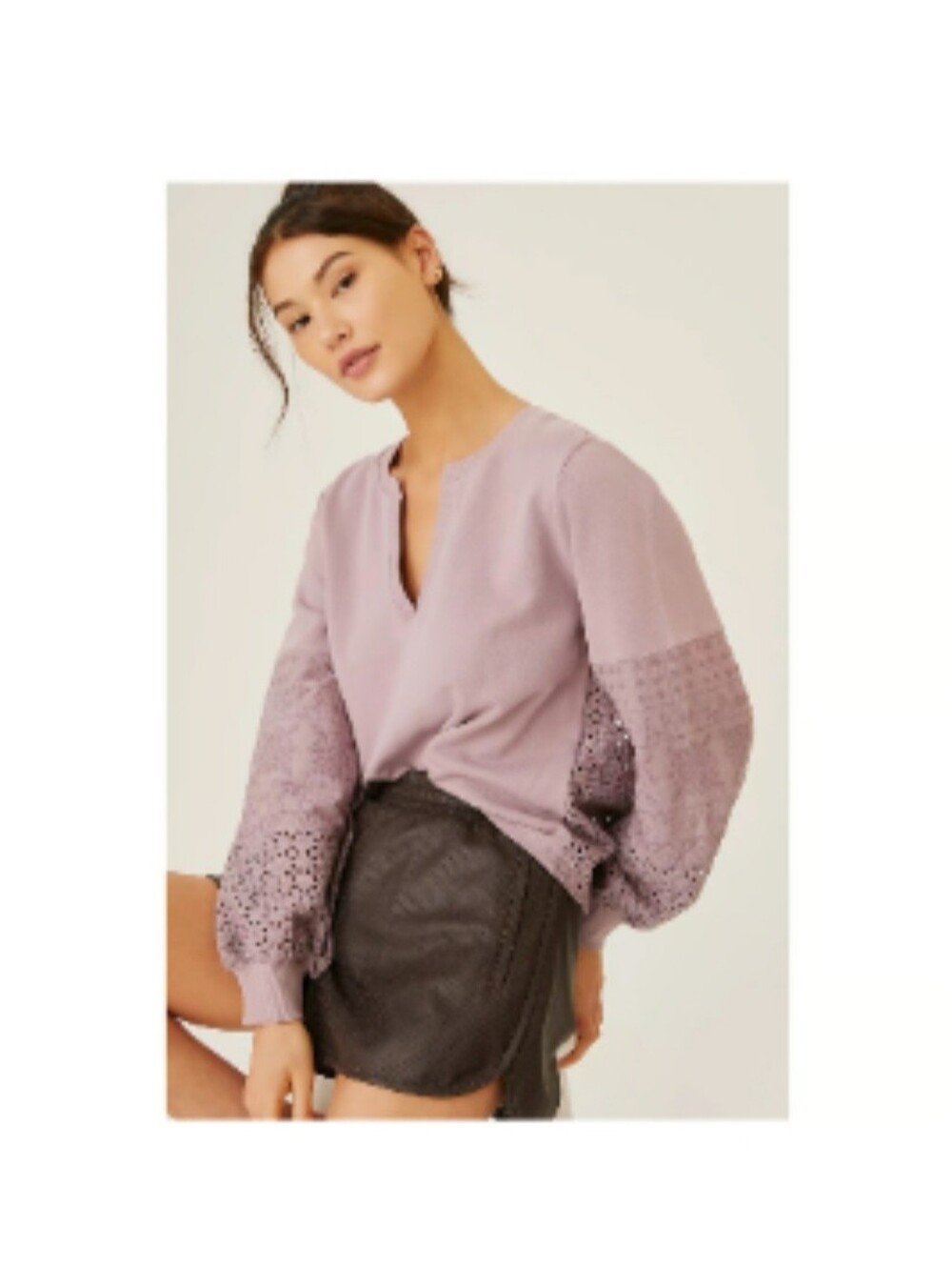 Anthropologie Eyelet Lace Sleeve V Neck Top In Lavender Purple Relaxed Small